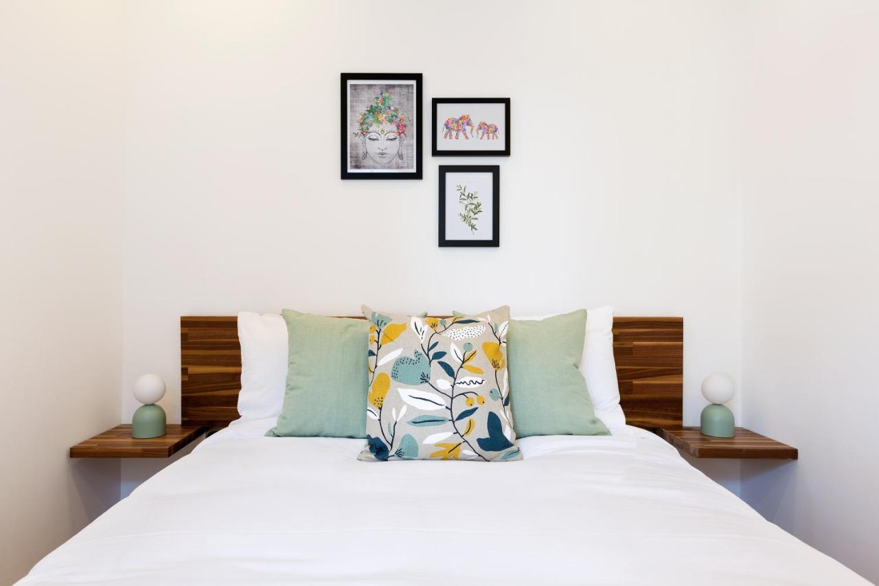לונדון Spacious 4 Bedrooms Flat In New Oxford Street מראה חיצוני תמונה