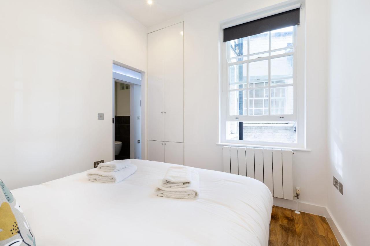 לונדון Spacious 4 Bedrooms Flat In New Oxford Street מראה חיצוני תמונה